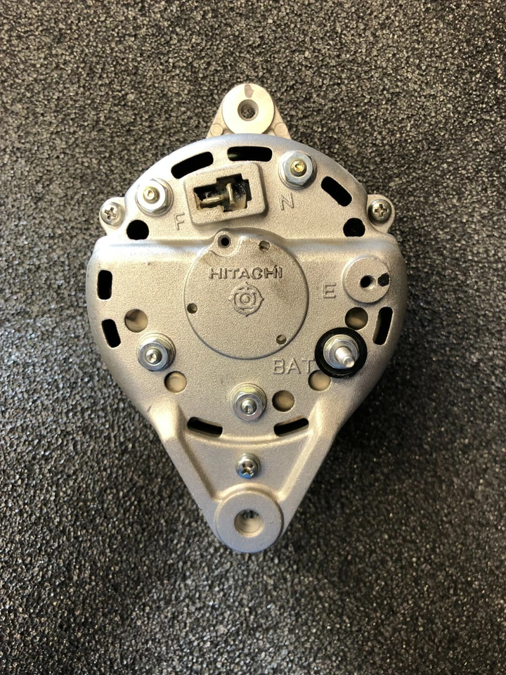 Datsun Alternator 1200 510 B210 OEM New Hitachi 35 Amp 23100 U0105 LT13569B NOS - Image 2 of 4