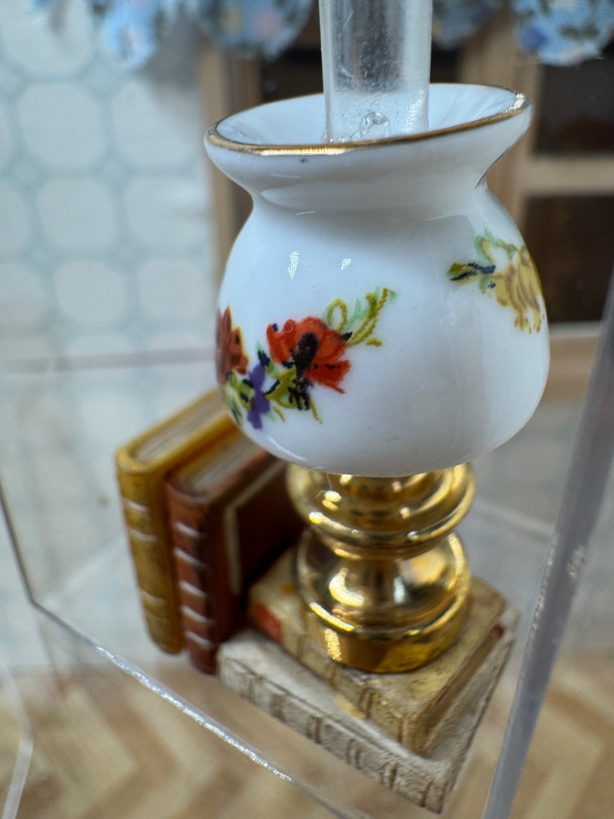 Germany Dollhouse Miniatures Reutter Porcelain Book & Lamp Set