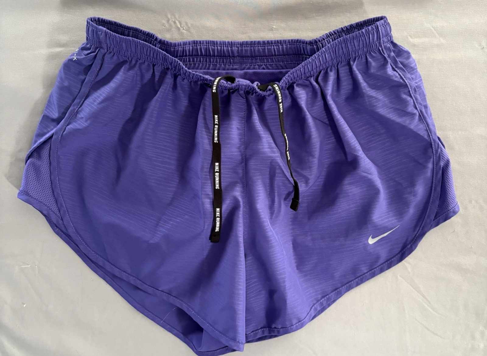 Nike Shorts Womens Size Small Athletic Gym Purple Jogging Sports Lightweight