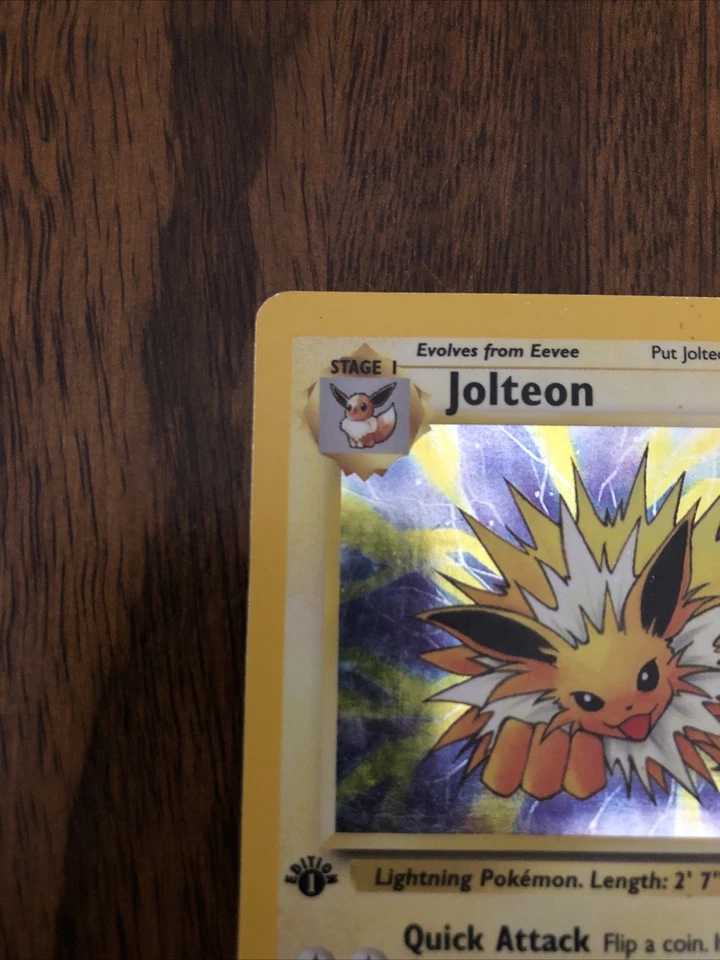 Pokémon TCG Jolteon 4/64 Holo Rare 1st Edition Jungle - Image 2 of 4