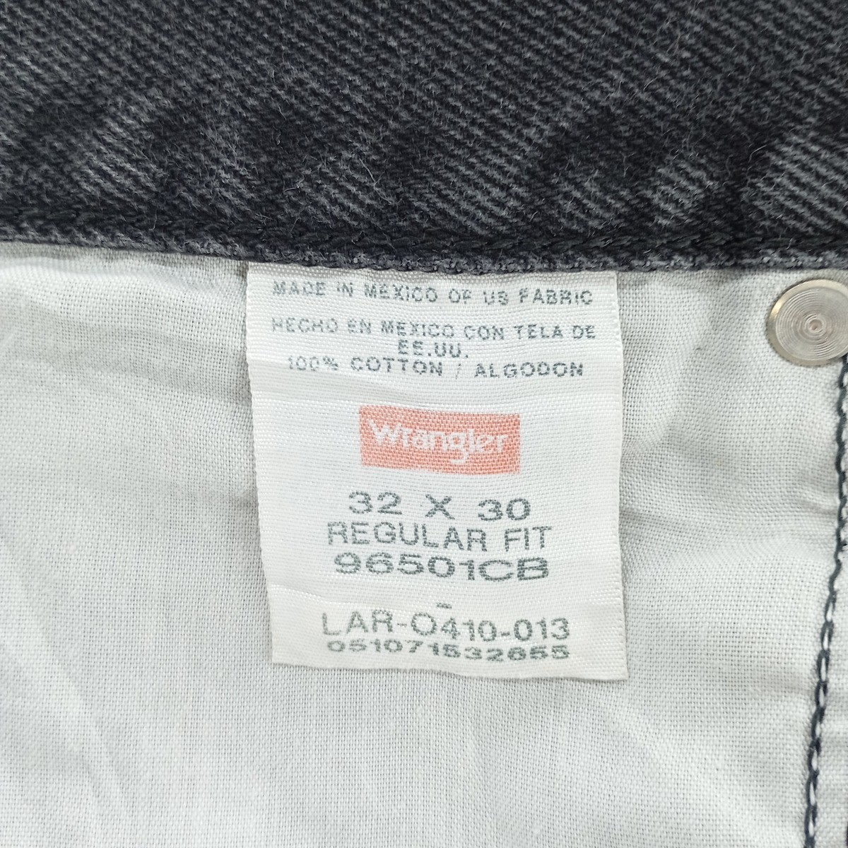 Used Wrangler Regular Fit Black Denim Straight Leg Denim Pants Men's Size W31 thumbnail 4