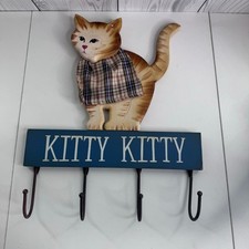 VTG Wooden Folk Art Cat Wall Hanging w Key Hooks Whimsical Tabby