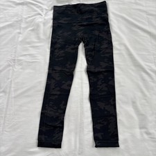 Spanx Look at Me Now Seamless Leggings Black Camo Size Medium