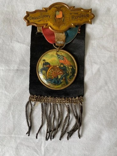 Grand Army of the Republic - U.S. Civil War Veteran Button - Used