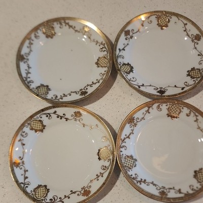Nippon Hand Painted Gold Filigree Porcelain Plates Set of 4 White Decorative