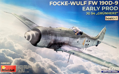 MiniArt 48035 - 1:48 Focke-Wulf Fw 190D-9 Early Prod. JG 54 Grünherz. Basic Kit