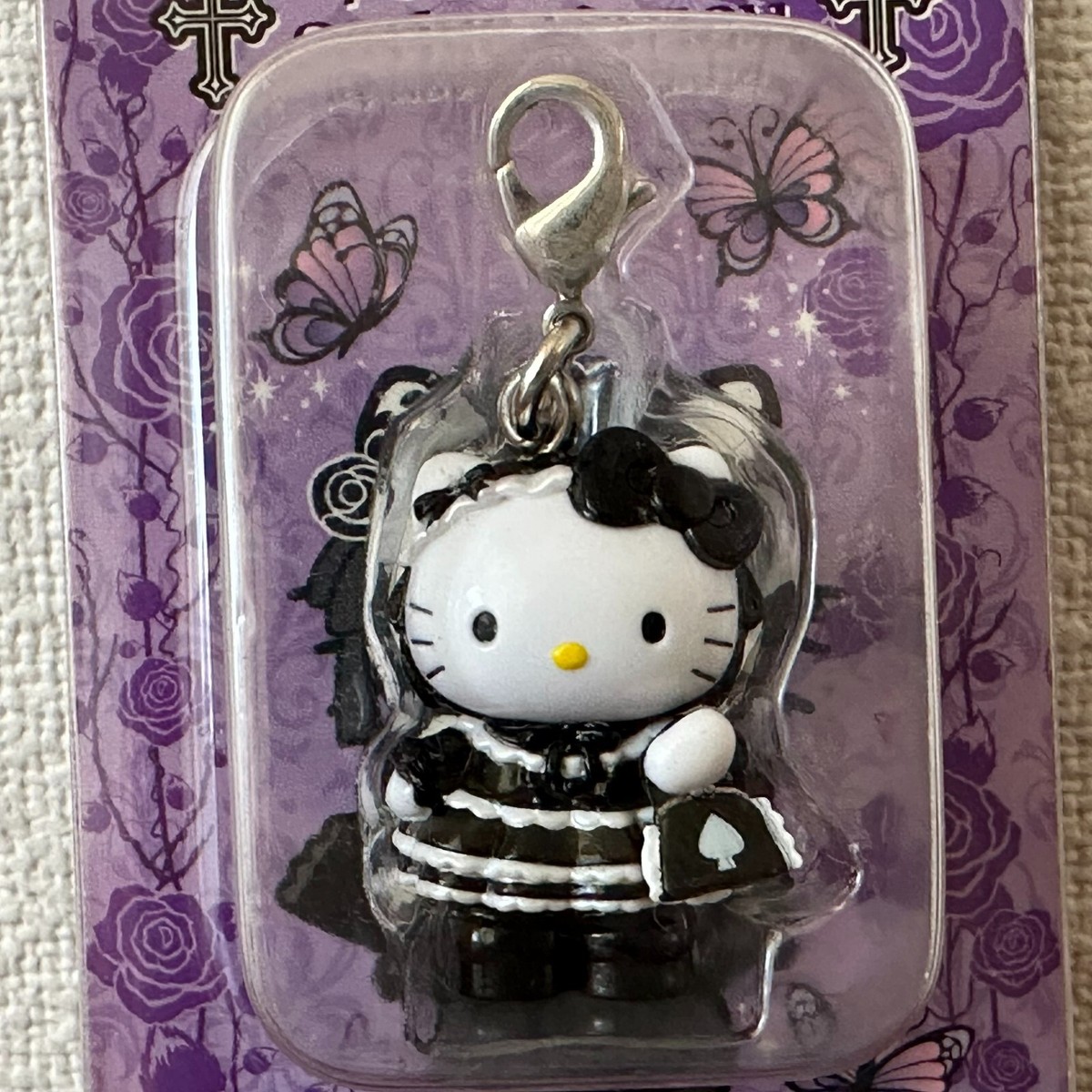 【ハローキティ】Pour Lolita Gothic Edition　根付け s-l1200.jpg