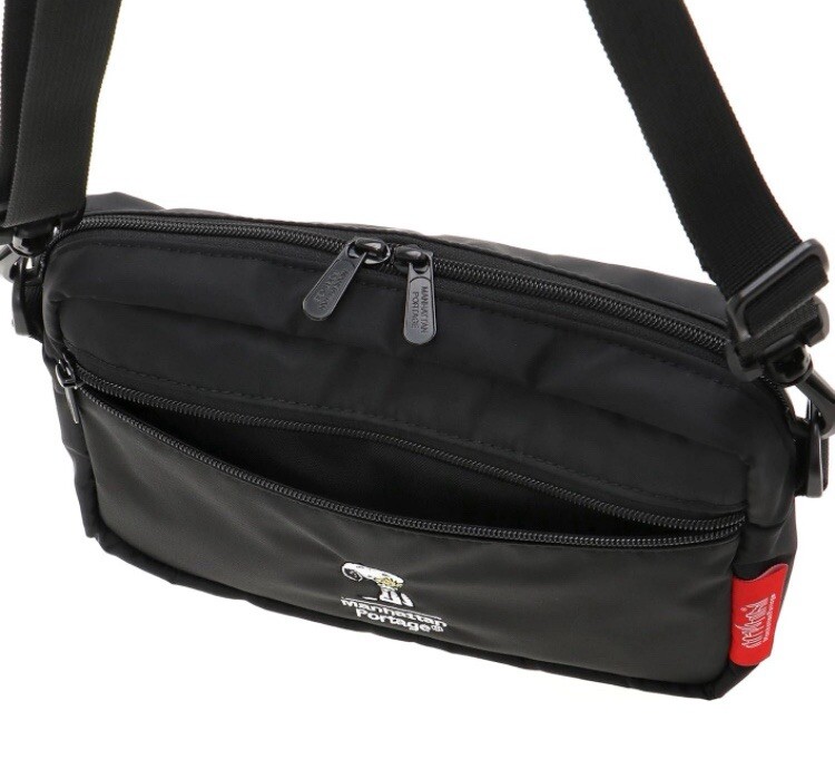 Peanuts Snoopy x Manhattan Portage shoulder bag twin zipper