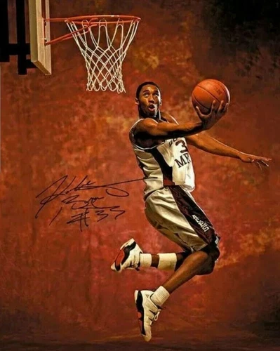 KOBE  BRYANT  -  LOWER  MERION  H S  -  8  X  10  GLOSSY  SIGNED  PHOTO  REPRINT