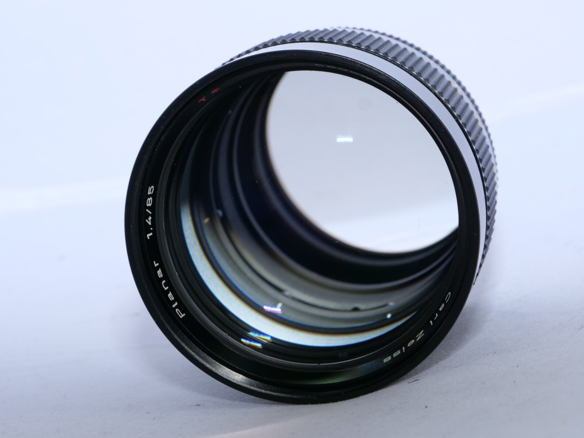 Contax Zeiss Planar AE 85mm f1.4 GERMAN Lens. Case. Filters