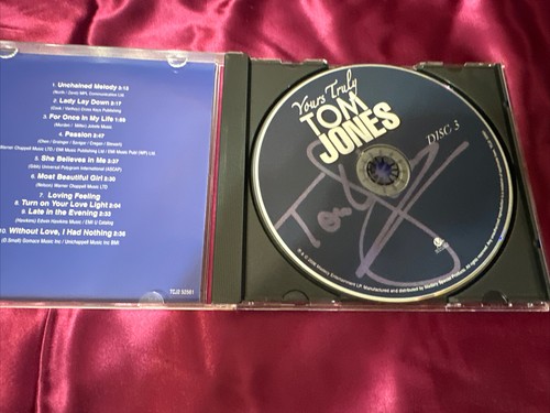 Yours Truly by Tom Jones (CD) 2006, 3 Discs Box Set in Metal Tin plus Biography - Picture 6 of 7