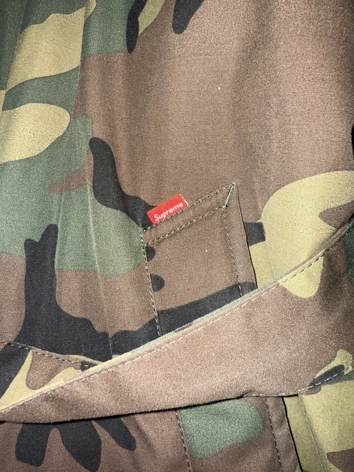 Chaqueta Supreme Down Trench Camuflada GRANDE FW 14 Logotipo Caja 2014 Foto 2 de 4