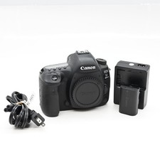Canon EOS 5D Mark IV 30.4MP DSLR Camera Body 014