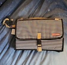 Skip Hop Pronto Baby Portable Changing Station  Diaper Changing Pad