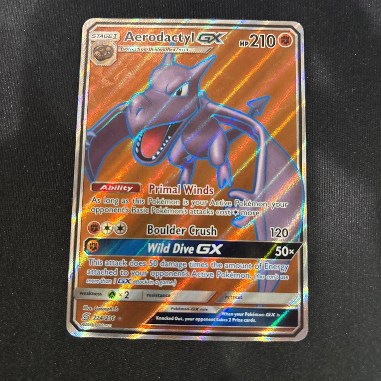 Pokemon Card - SM-Unified Minds 224/236 Aerodactyl GX Full Art Ultra Rare Holo