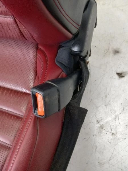 15-19 LEXUS RC350 F-SPORT 3.5L LADO PASAJERO DELANTERO ROJO EB33 ASIENTO CUERO  Foto 4 de 4