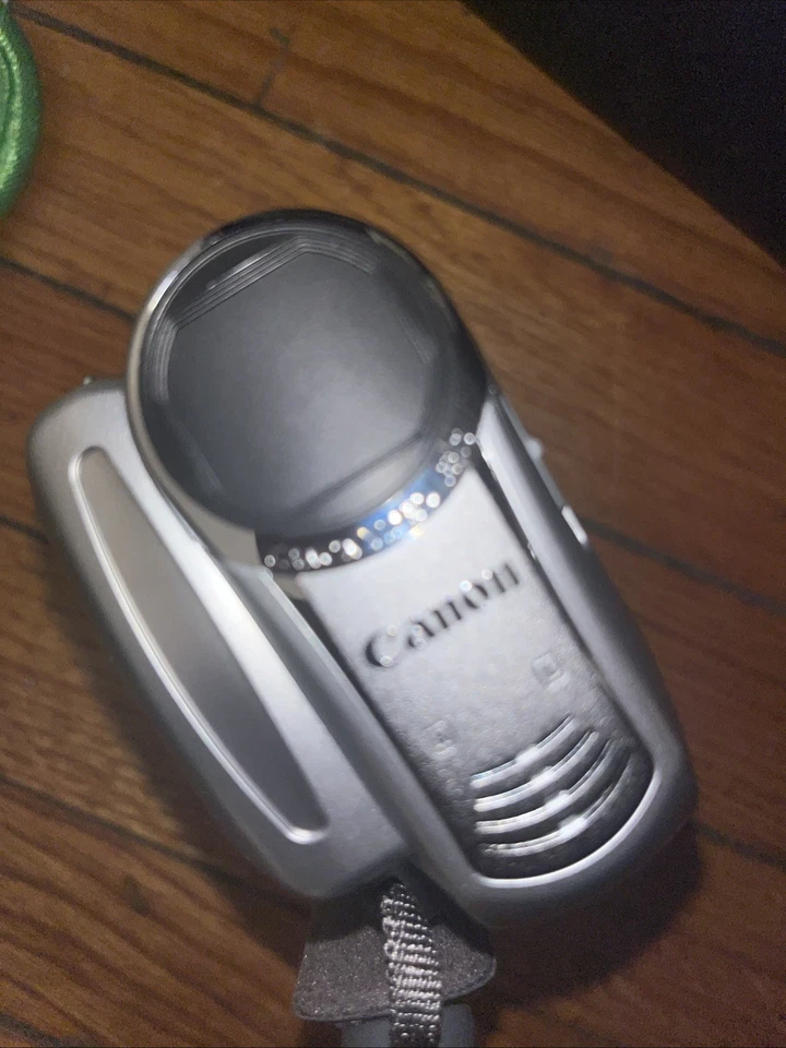 Mini DVD Canon DC220 Foto 4 de 4