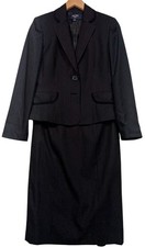 Jones Wear Womens Two-Piece Skirt Suit Top Long Sleeve Sz 6 Black Pinstripe