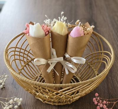 Handmade handgefertigte Kerzenblumen aus Sojawachs, Gastgeschenk, Anlässe,