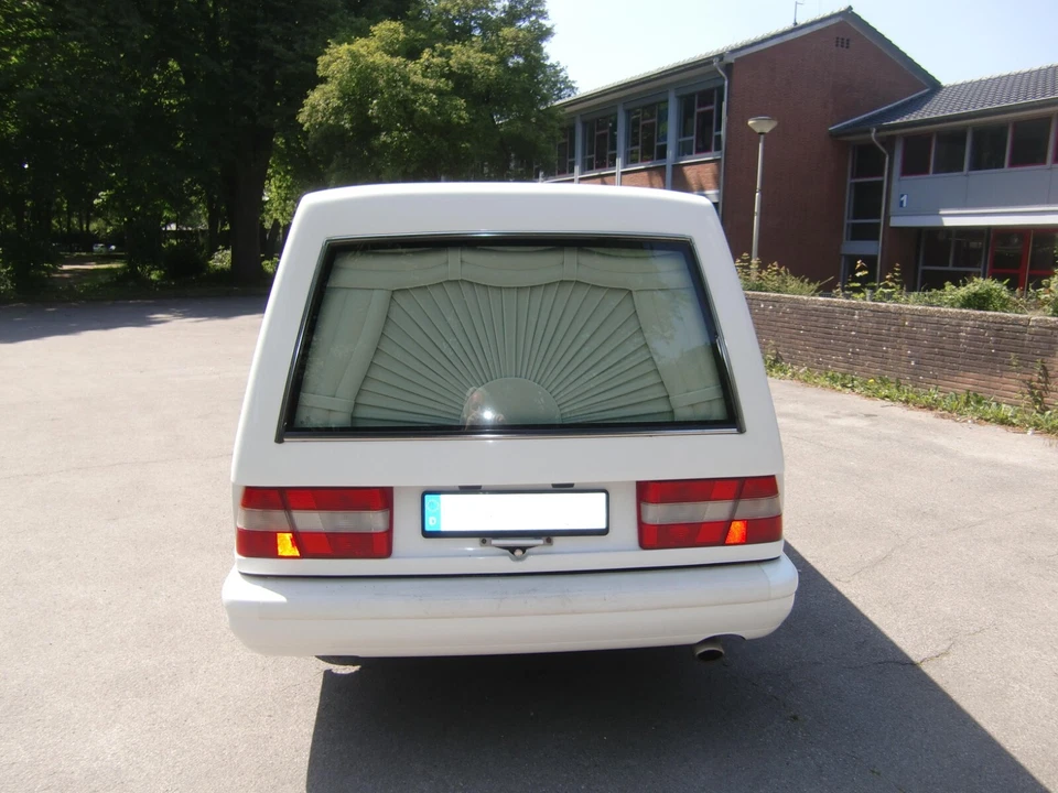 Leichenwagen - Bild 4 von 4