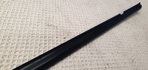 Vauxhall Opel Astra H Mk5 Left Upper Rear Door Window Waist Moulding Weatherstri - Picture 4 of 10