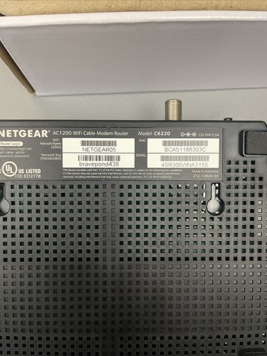 NETGEAR C6220 AC1200 Dual-Band WiFi Cable Modem Router - Picture 4 of 5
