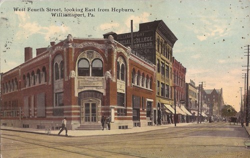 Williamsport, PENNSYLVANIA - West Fourth Street - 1913 - trolley tracks, wagon