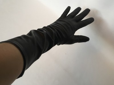 GLOVES FRATELLI FORINO Paar lange schwarze Lederhandschuhe für Damen Größe 7