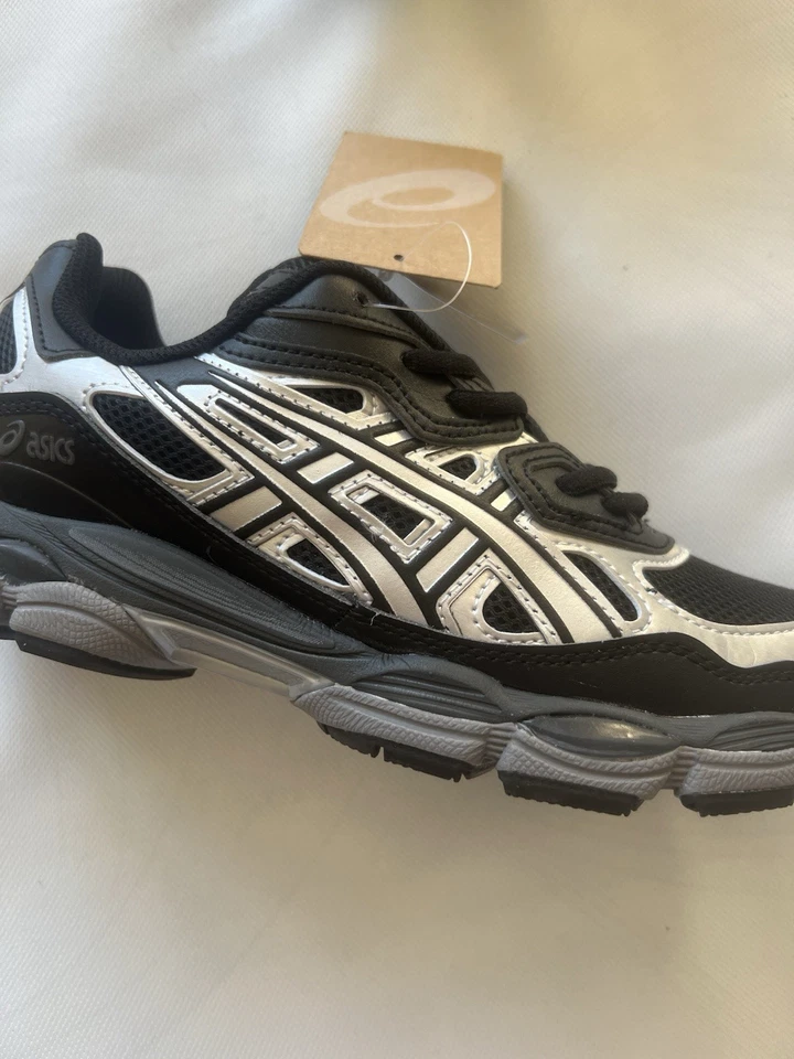 Asics Gel-1130 - Nere e Argento - Taglia EU 42 - US 8.5 - UK 7.5 - 26.5 CM - Immagine 3 di 4