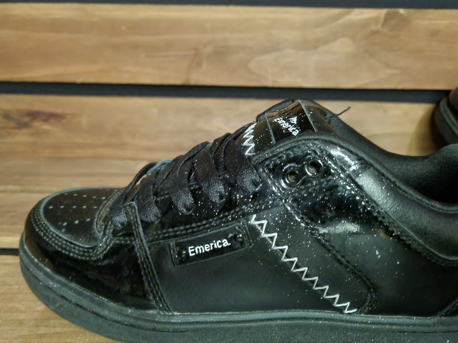 Vtg Emerica B Herman 2 Rare Vintage 2000s Skate Shoes Suede Royal Blue Size 12 C Emerica B. Herman Skateboard Shoes Mens Size 7.5 Black  main image 2