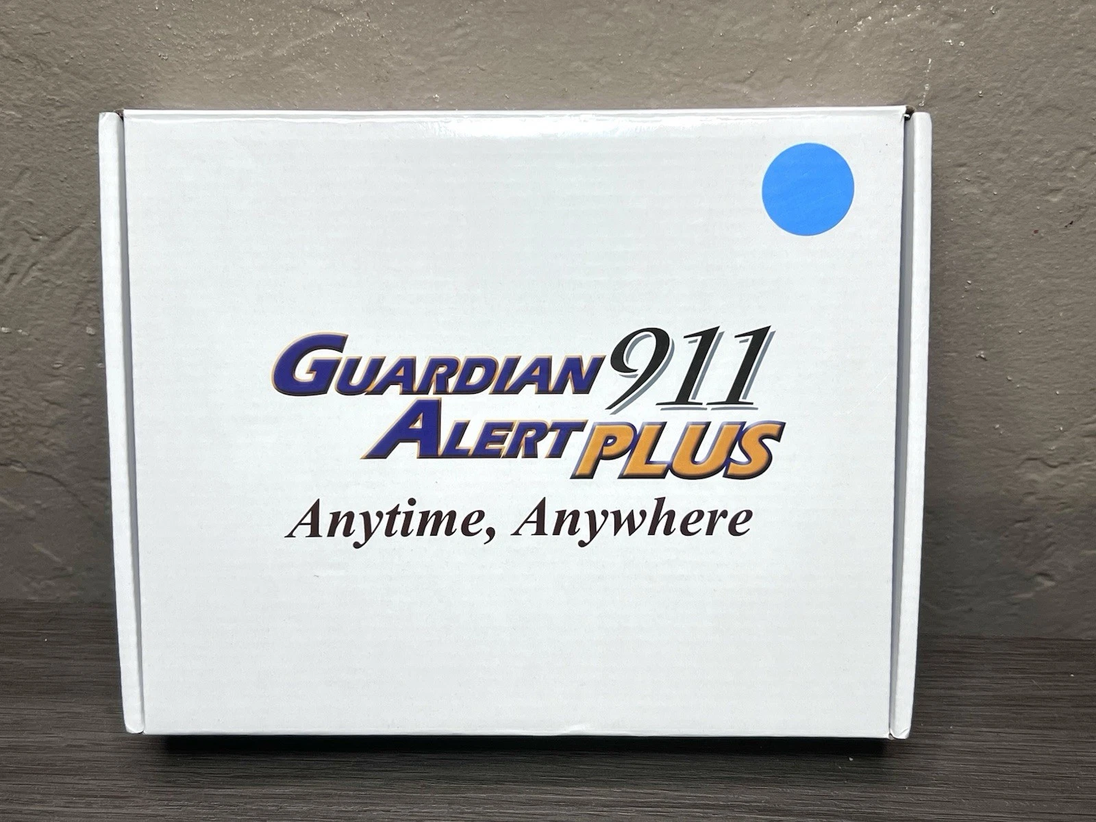 Guardian 911 Alert Plus LogicMark 40711B  Product Medical Life Safety Device