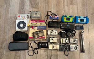 cameras for repair or parts lot