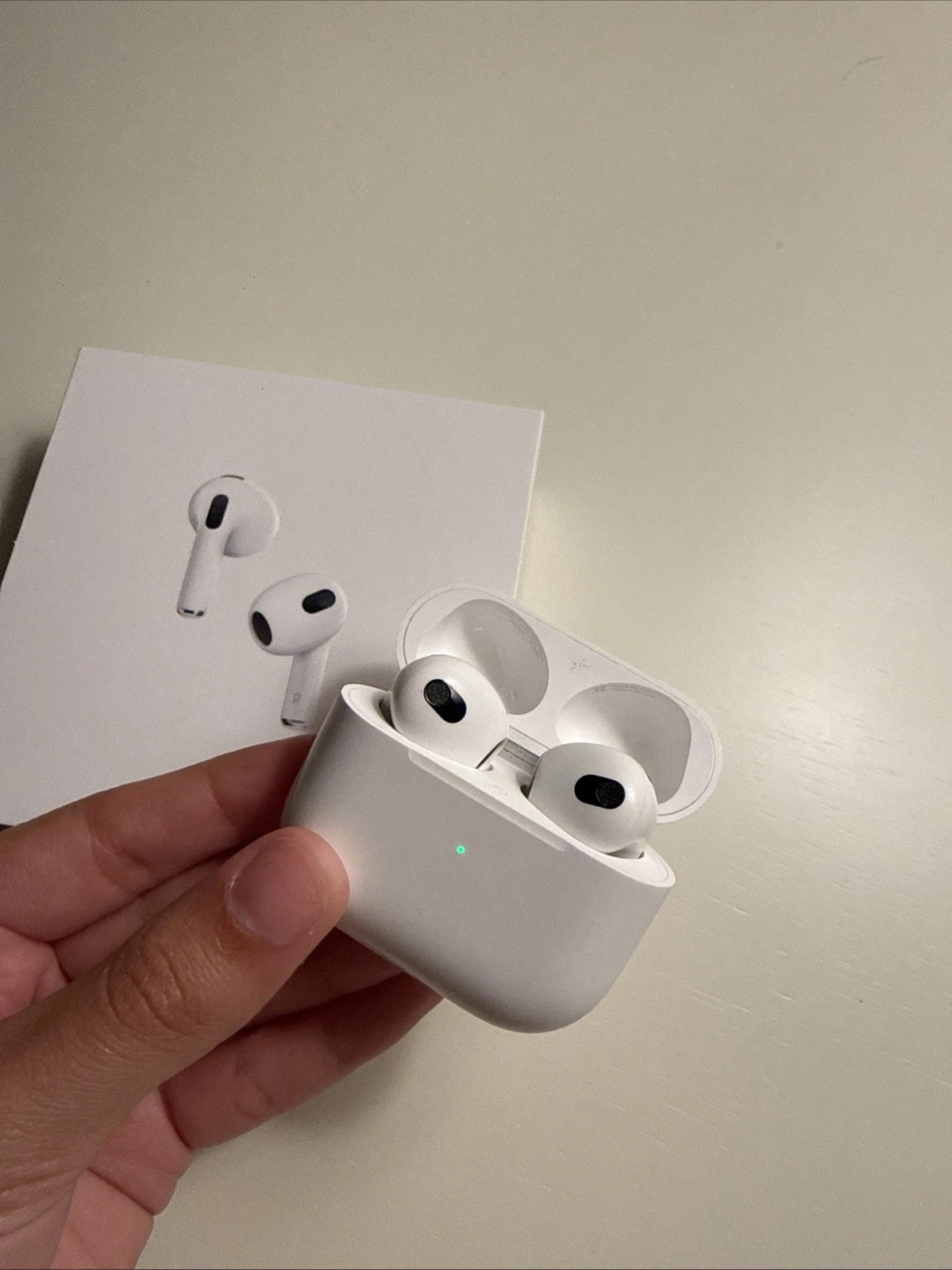 Apple AirPods 3rd Gen with Wireless Charging Case Magsafe