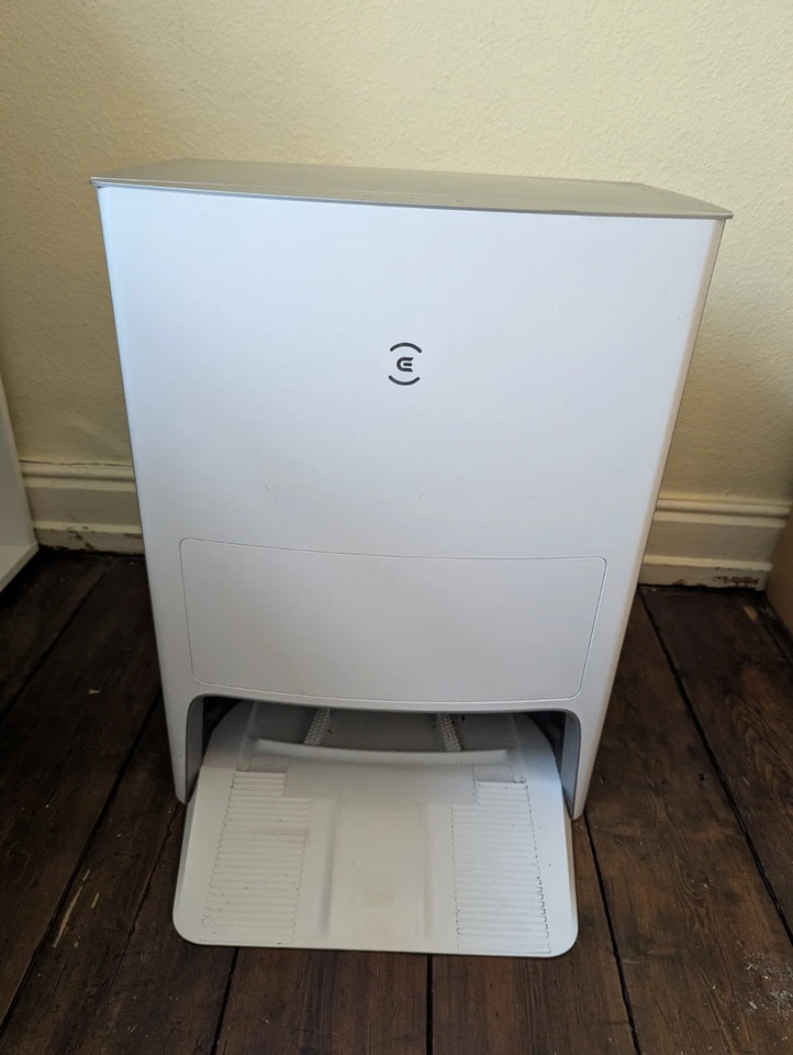 ECOVACS DEEBOT X1 e OMNI Robot Vacuum Cleaner, Auto Mop Washing/Hot Air Drying - Image 3 of 4