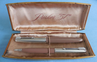 VINTAGE PARKER 51 AEROMETRIC FOUNTAIN PEN & PENCIL SET USA Mushroom 14k Nib