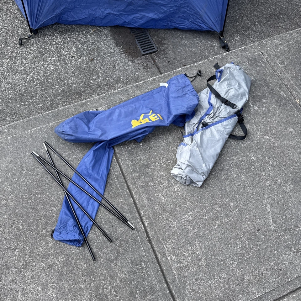 Tienda de campaña REI vintage edición plateada domochilero 2 personas Foto 4 de 4