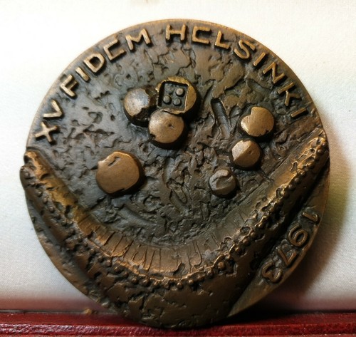 1973 RARE MODERN ART MEDAL FIDEM CONGRESS FINLAND 70mm Coins medals  Numismatic  - Picture 1 of 2