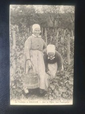 Carte postale Les Vendanges En Sologne Deux Vendangeuse  N° 813 cécodi réédition