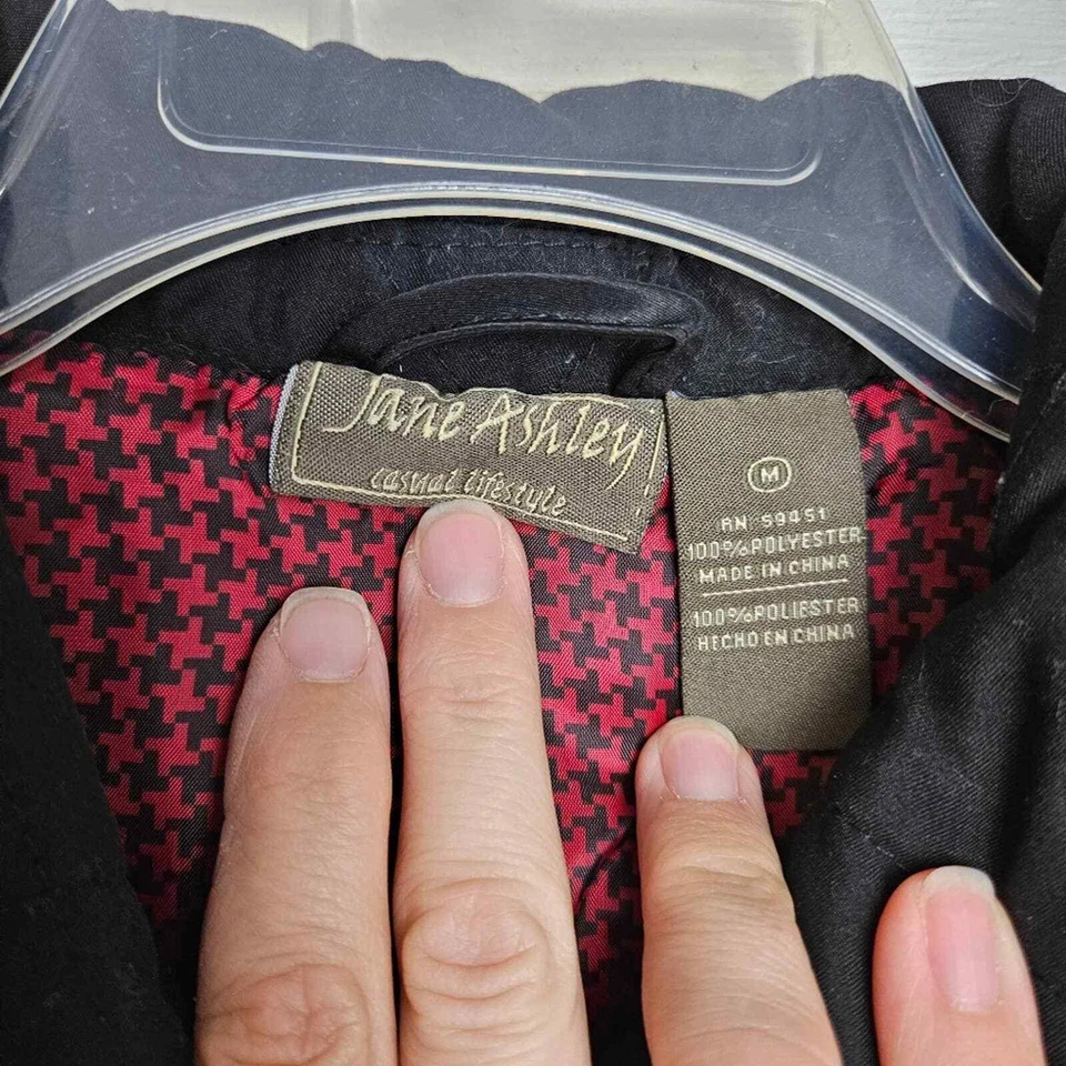 Jane Ashley Women's Black Quilted Vest Houndstooth Lining Size M - Image 2 of 4