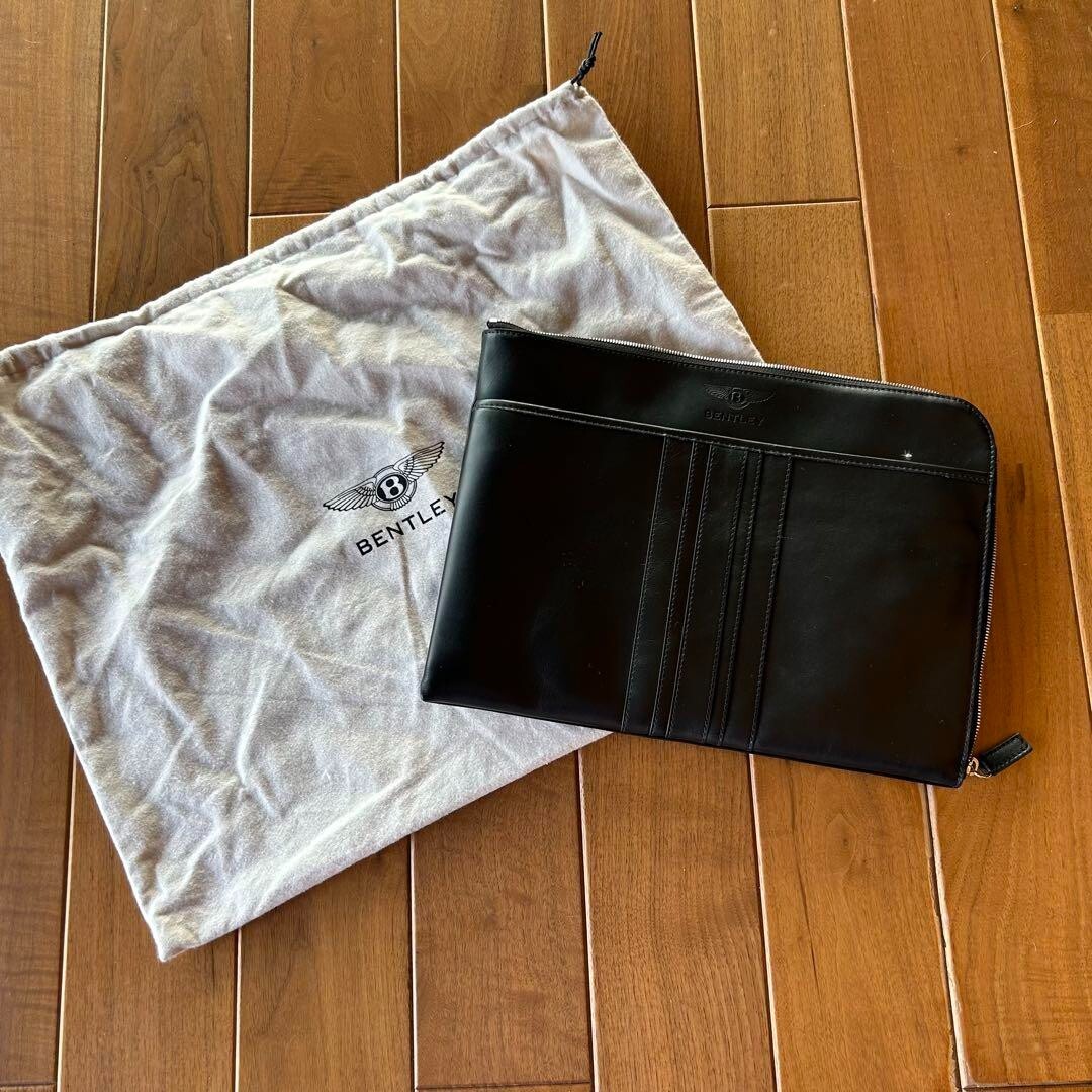 本革 BENTLEY COLLECTION Tech Case:¥35，420｜アクセサリー