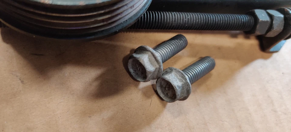 1995-2009 Subaru A/C Drive Belt Idler Pulley Bracket Tensioner Complete w/ Bolts - Image 2 of 4