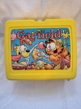 VTG Thermos Brand 1978 Garfield Lunch Box Yellow Plastic Made in USA