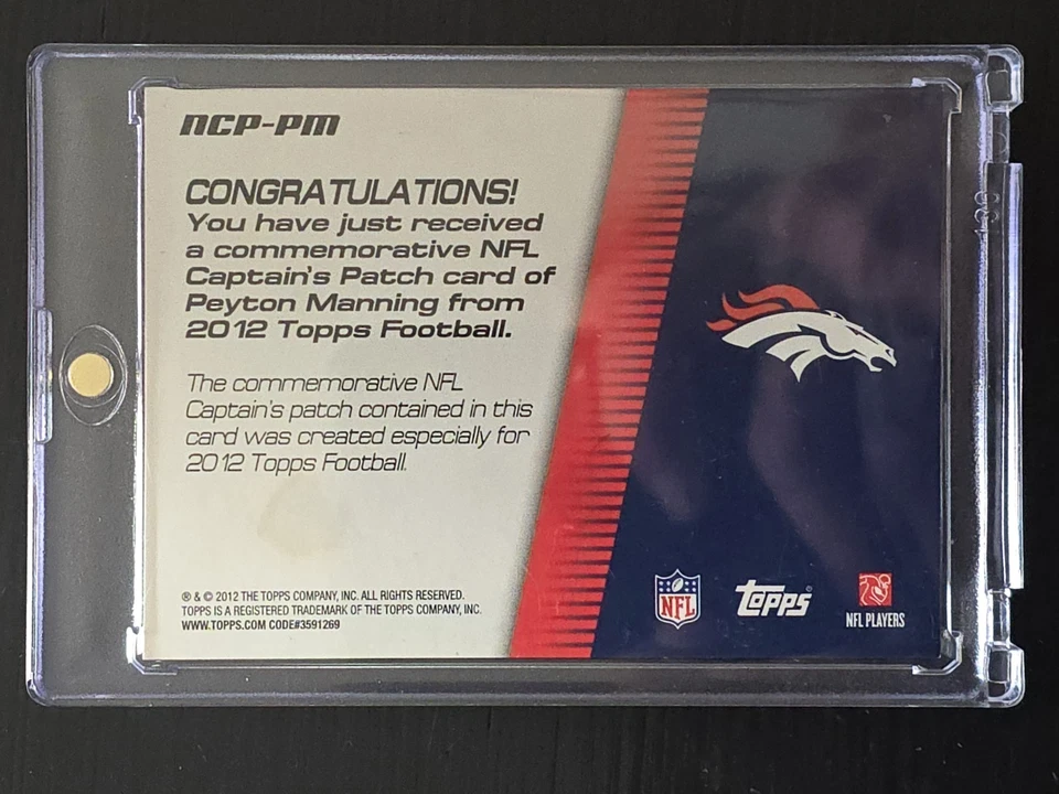 2012 Topps - Nfl Captain's Patch Peyton Manning #NCP-PM - Image 2 of 2