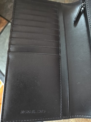 Mens Michael Kors Bifold Wallet - Picture 4 of 4
