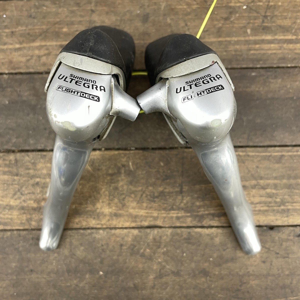 シマノ Vintage Shimano Ultegra ST-6501 Flight Deck Shifters Pair 9-Speed