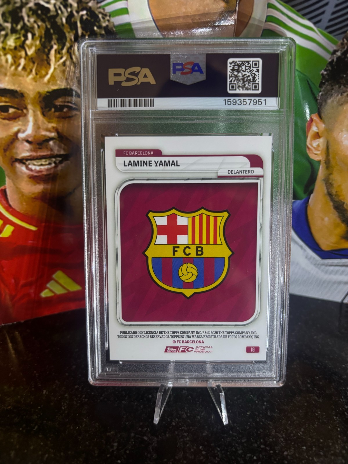 2025 Topps FC Barcelona Lamine Yamal #19 Amber /325 PSA 8 113/325 view 2