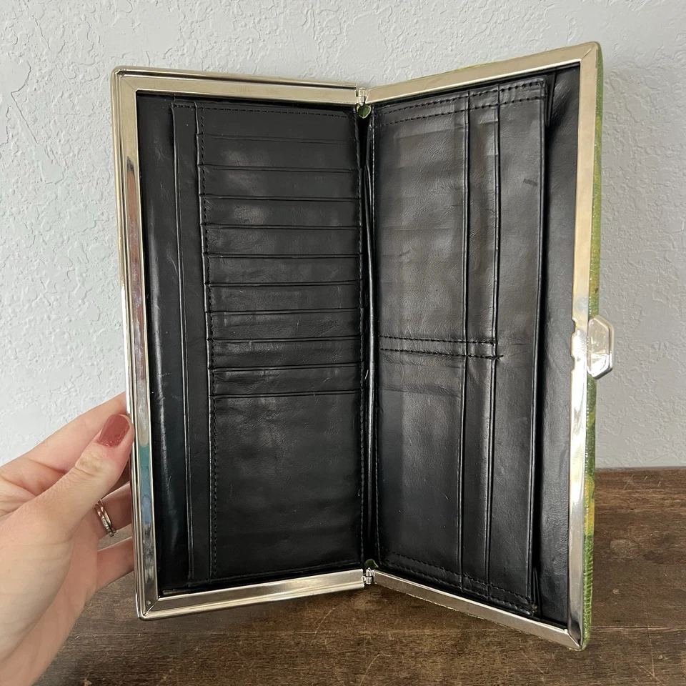 VTG Green Floral Retro Clutch Purse Handbag Silver Metal Frame And Clasp EUC - Image 4 of 4