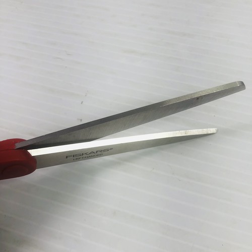 Fiskars All-Purpose Left-Handed Scissors: 8-1/2 inch - Picture 3 of 4