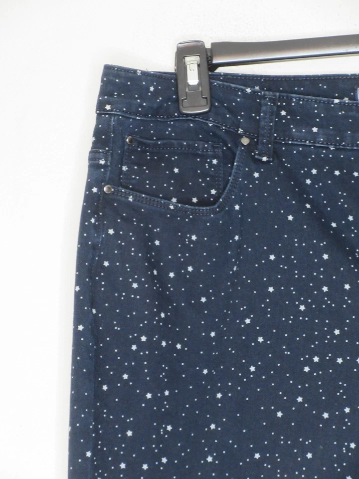 Charter Club Women's Plus Lexington Straight Leg Raw Hem Star Jeans 18W B79 - Image 3 of 4