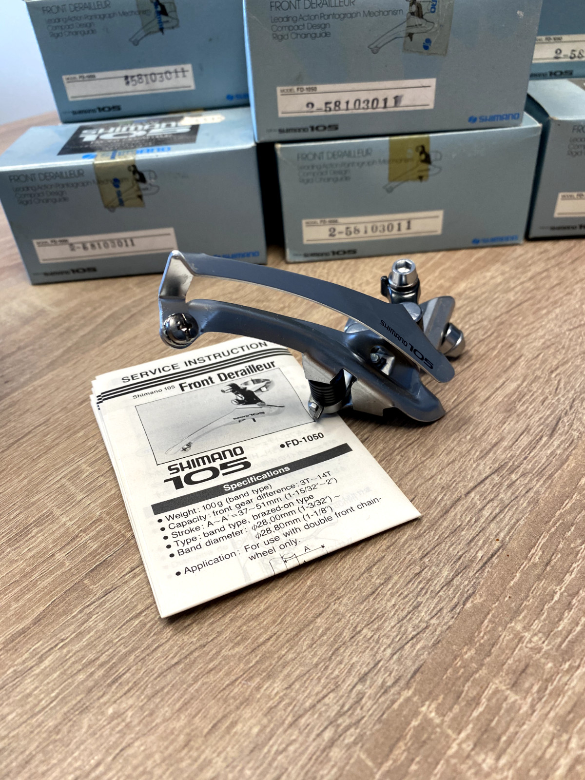 Deragliatore anteriore Shimano 105 FD-1050 foto 5